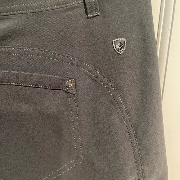 Kuhl Women's Charcoal Shorts - Picture 4 of 4